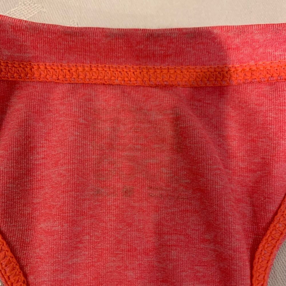 Weatherproof M Pink Workout Tank - Picture 4 of 4